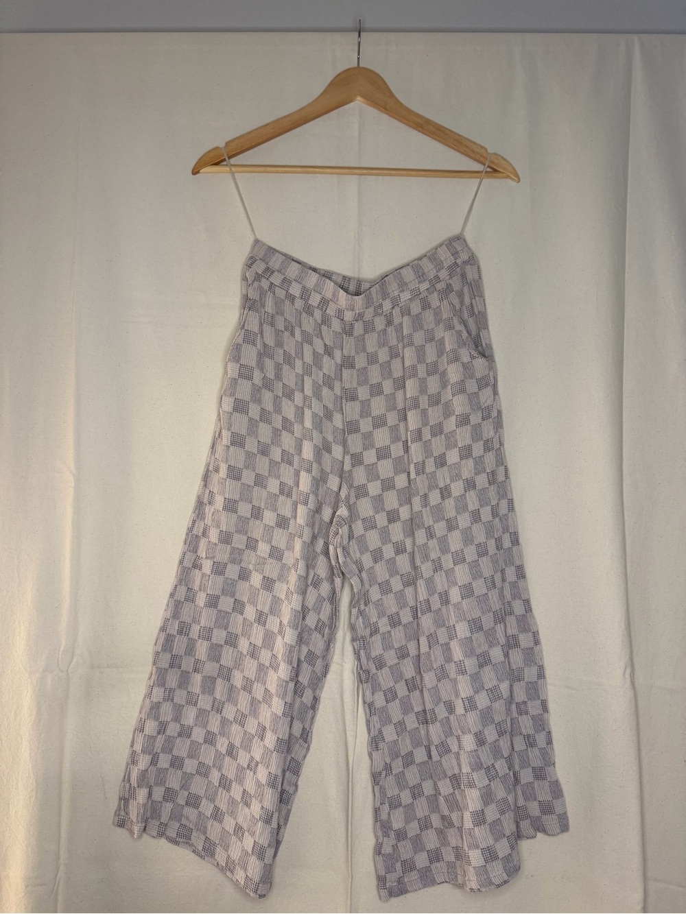 3/$20 Mahina Grey and Taupe Checkered Wide-Leg Pants